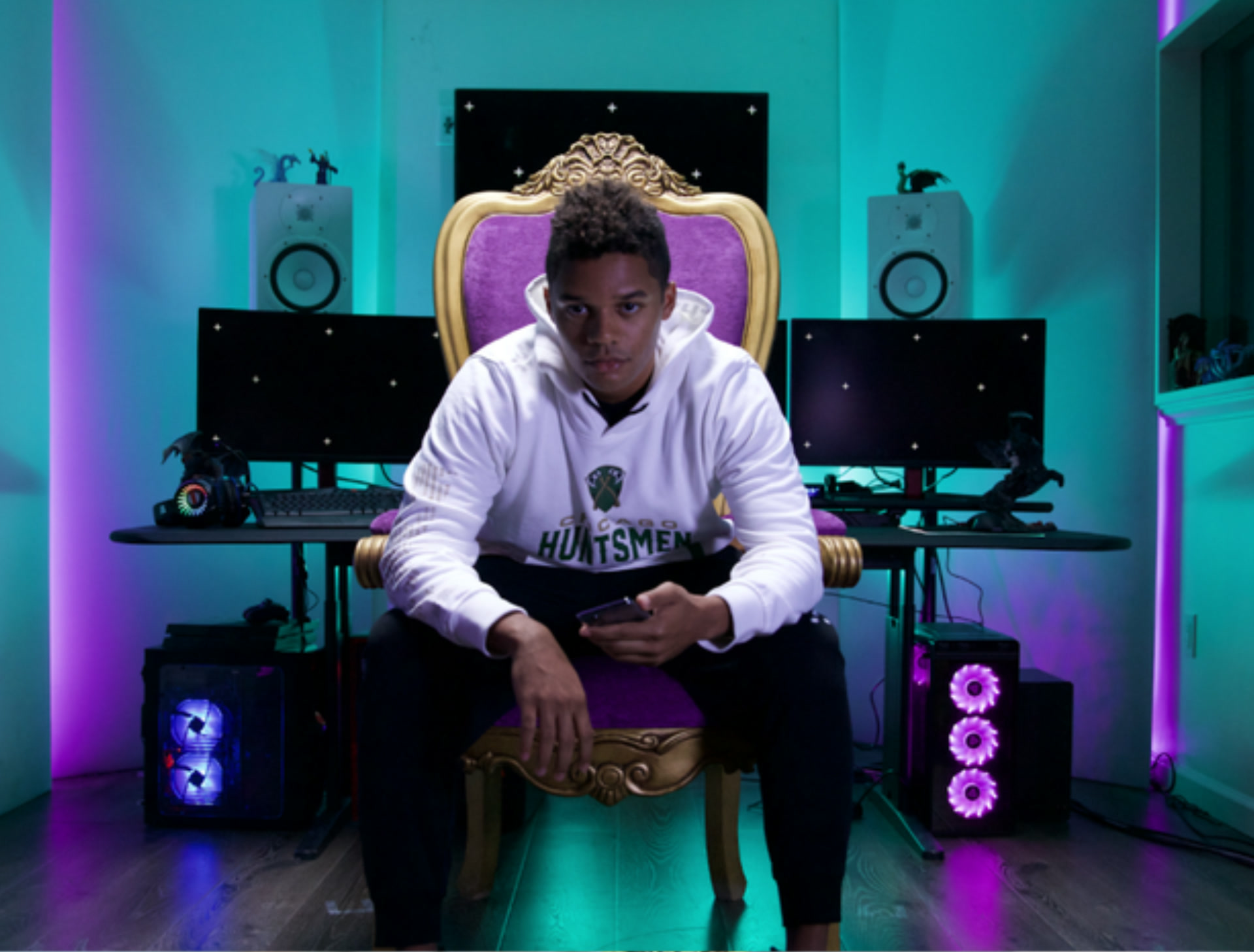 Throne portrait — night shift